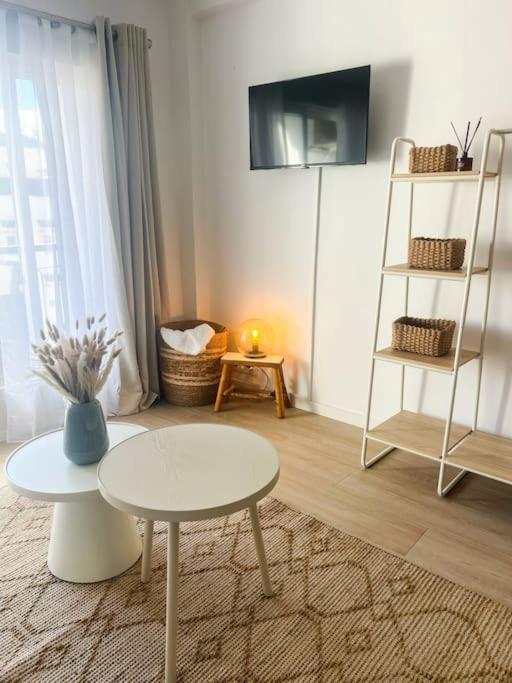 Studio Hola Arenal Platja de Larenal Buitenkant foto